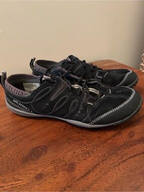 Merrell Contour Glove 7.5 EUC shoes